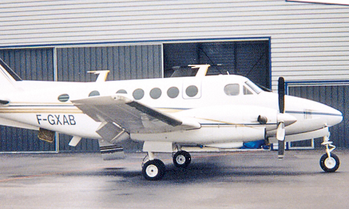 Hawker-Beechcraft King Air 100